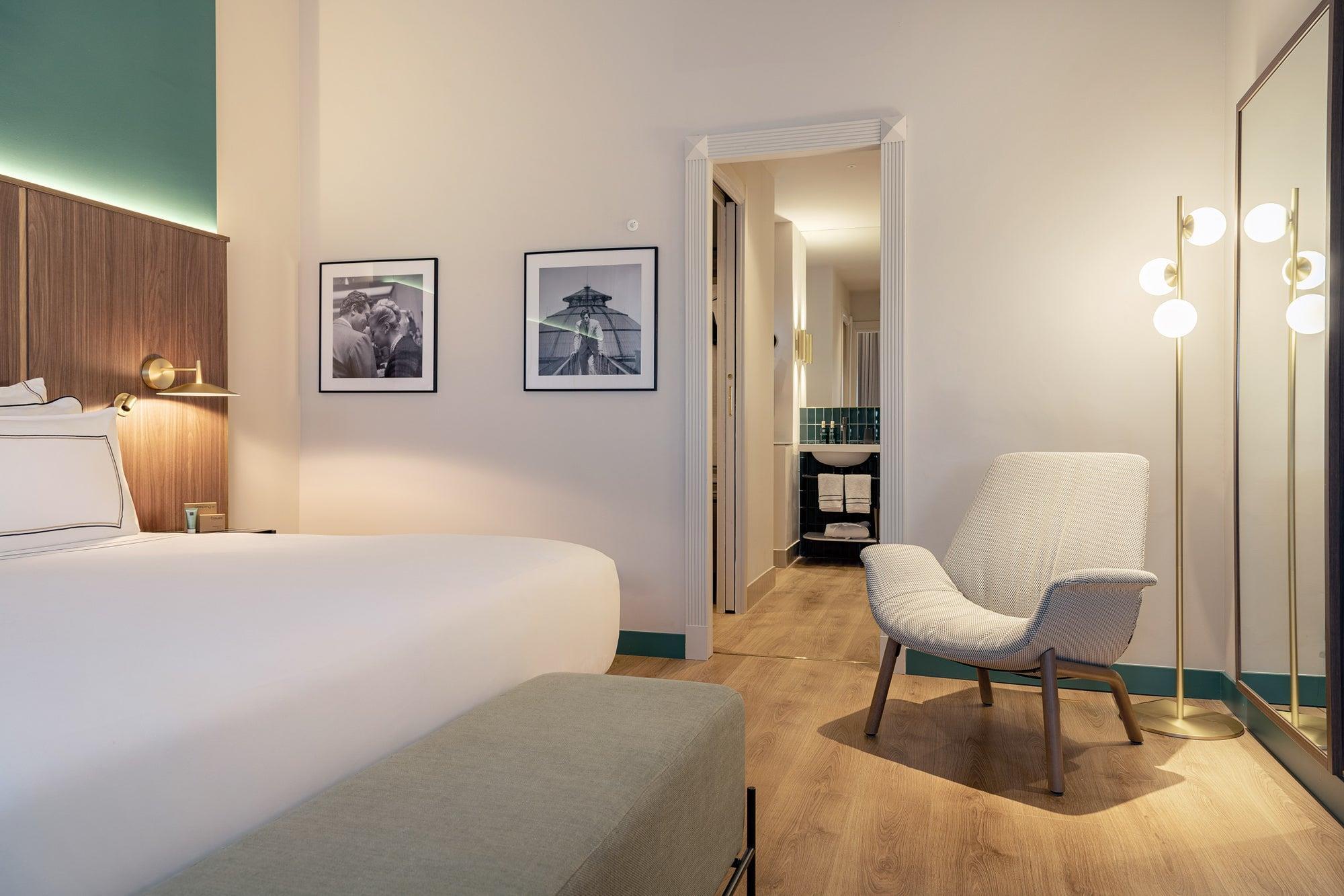 Presidential, the Level, Suite