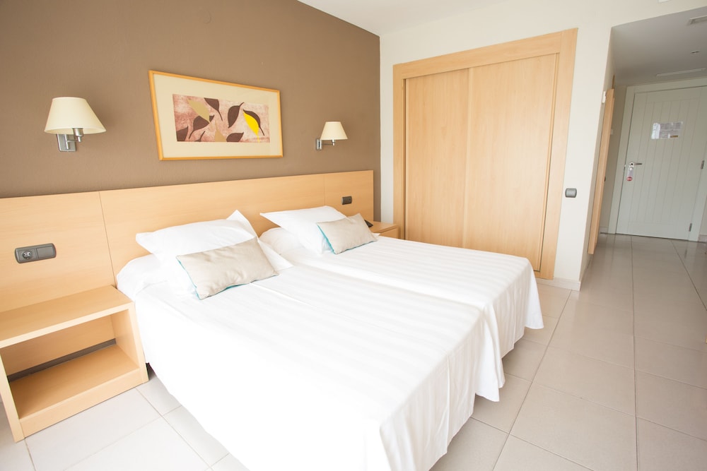 Almirante Hotel 15/78