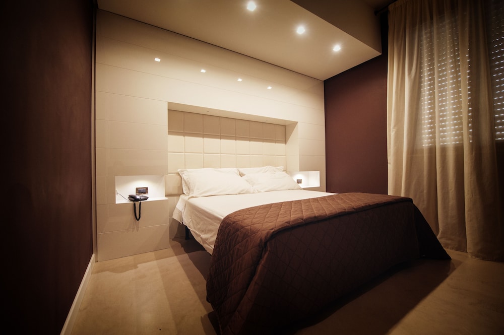 Hotel Gran Paradiso 26/73