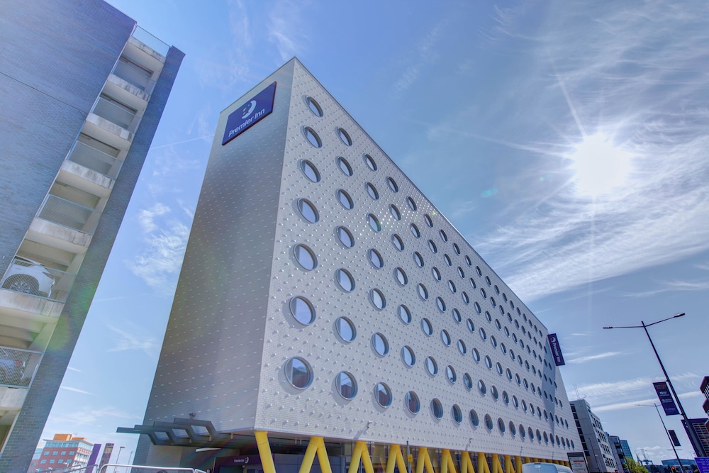 Premier Inn Cardiff Bay in CARDIFF