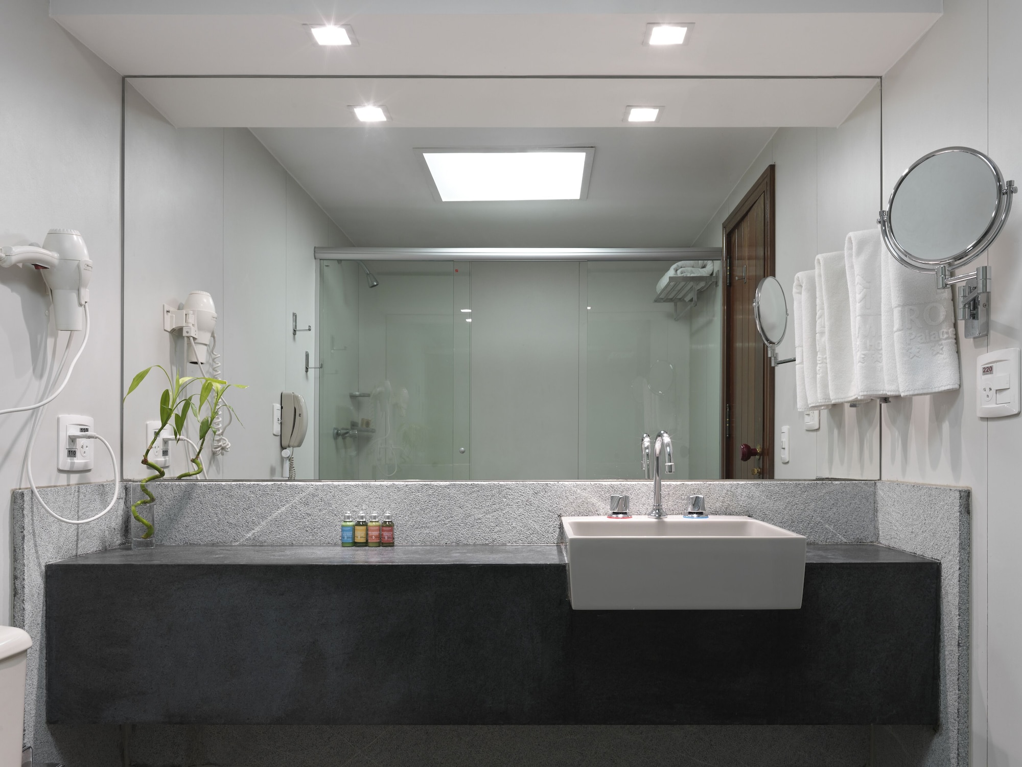 غرفة سوبيريور تنفيذية مع أريكة، Ouro Minas Hotel Belo Horizonte, Dolce by Wyndham 9/9