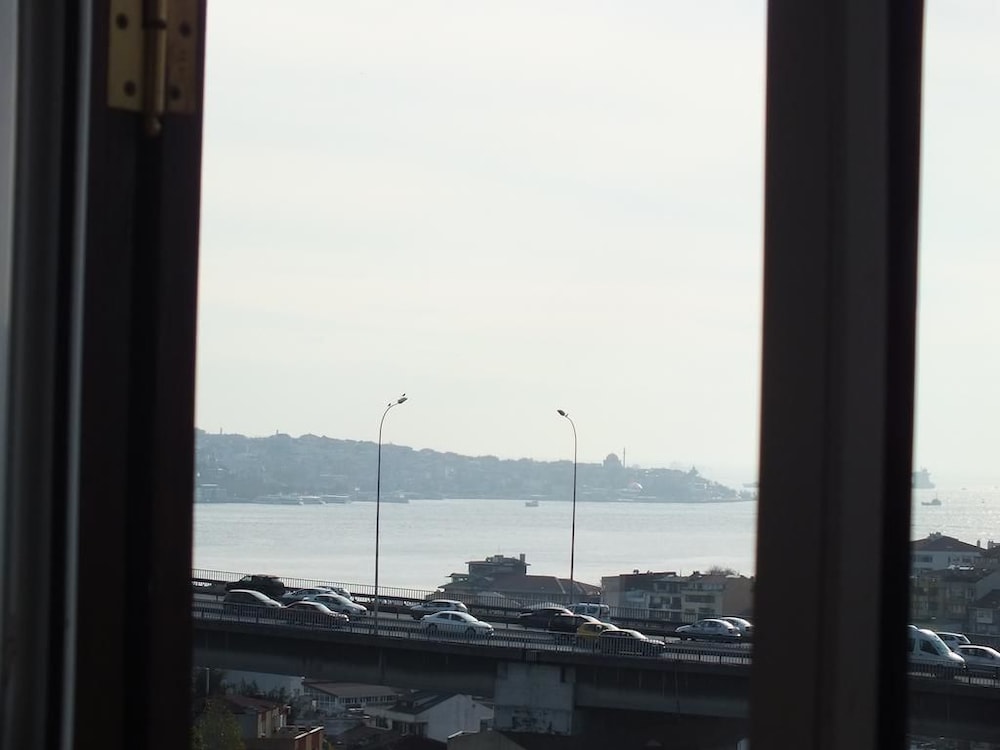 Yesim Suites 26/35
