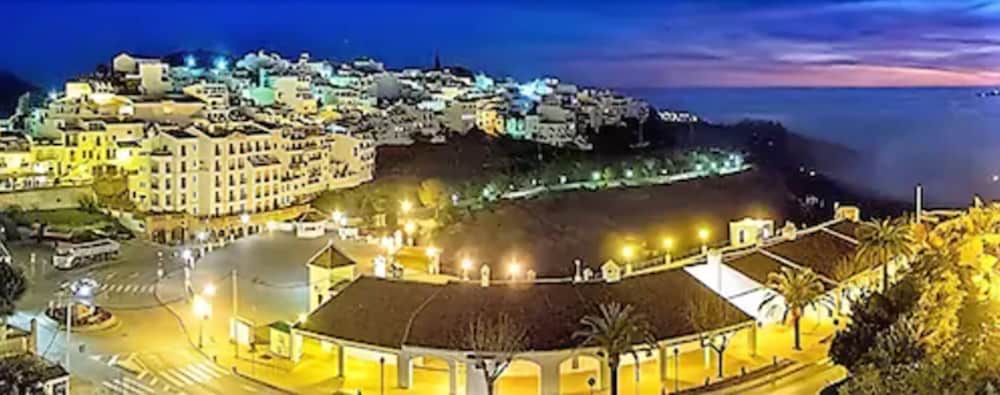 Villa Frigiliana 6/60