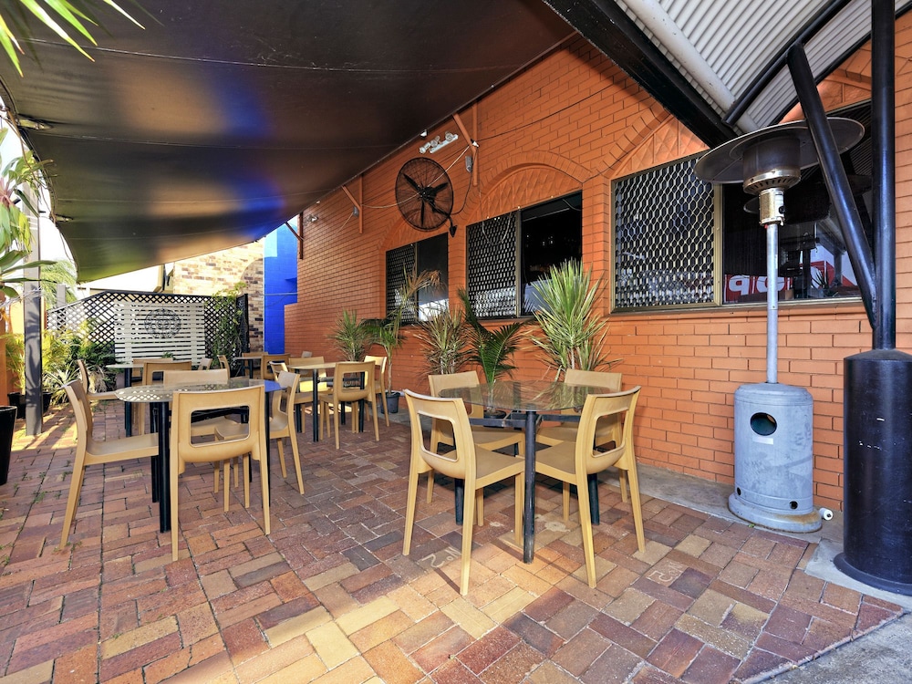 RIVIERA MOTEL BUNDABERG 27/44
