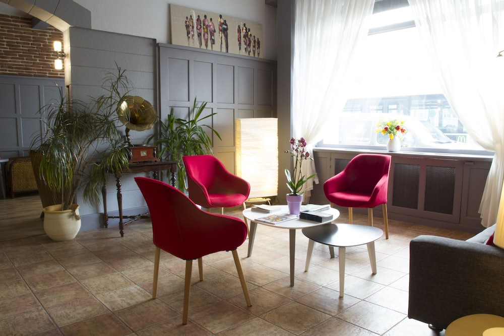 Brit Hotel Confort Roanne Grand Hotel 53/69