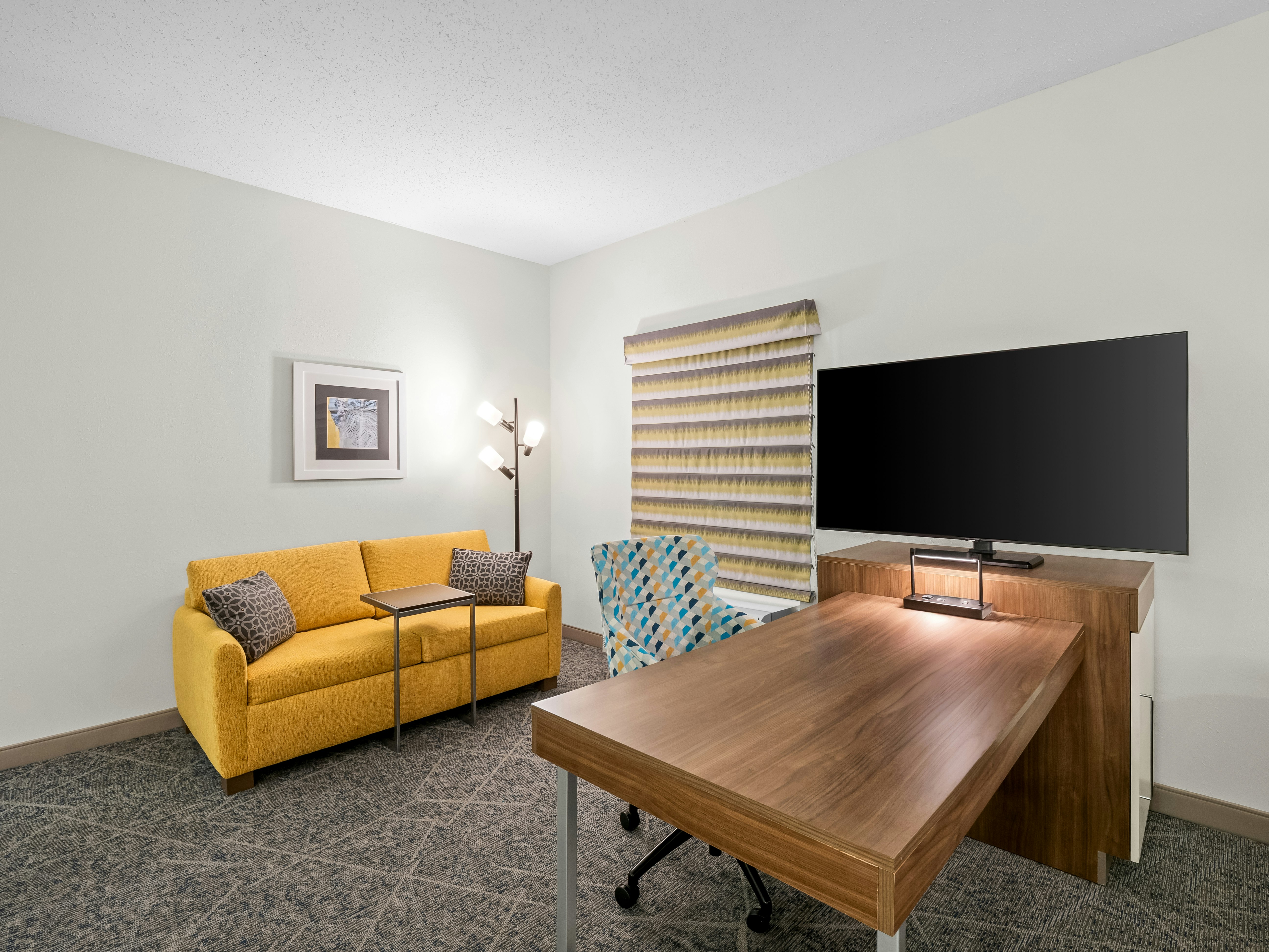 Hampton Inn & Suites East Lansing Okemos 43/80