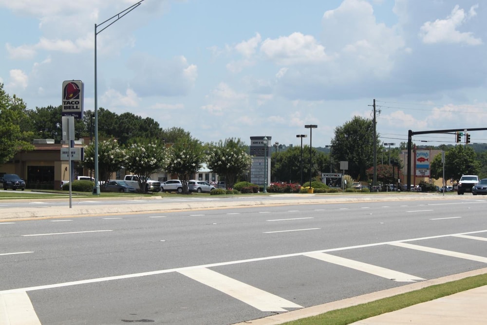 Travel Inn of Buford 36/54
