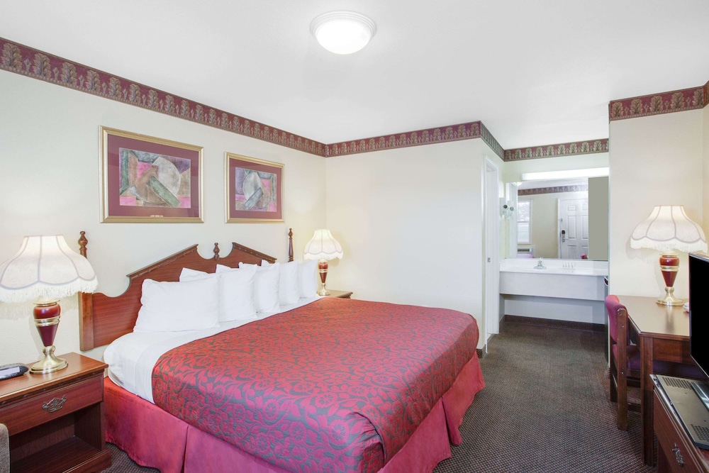 Days Inn by Wyndham Trumann AR 21/56