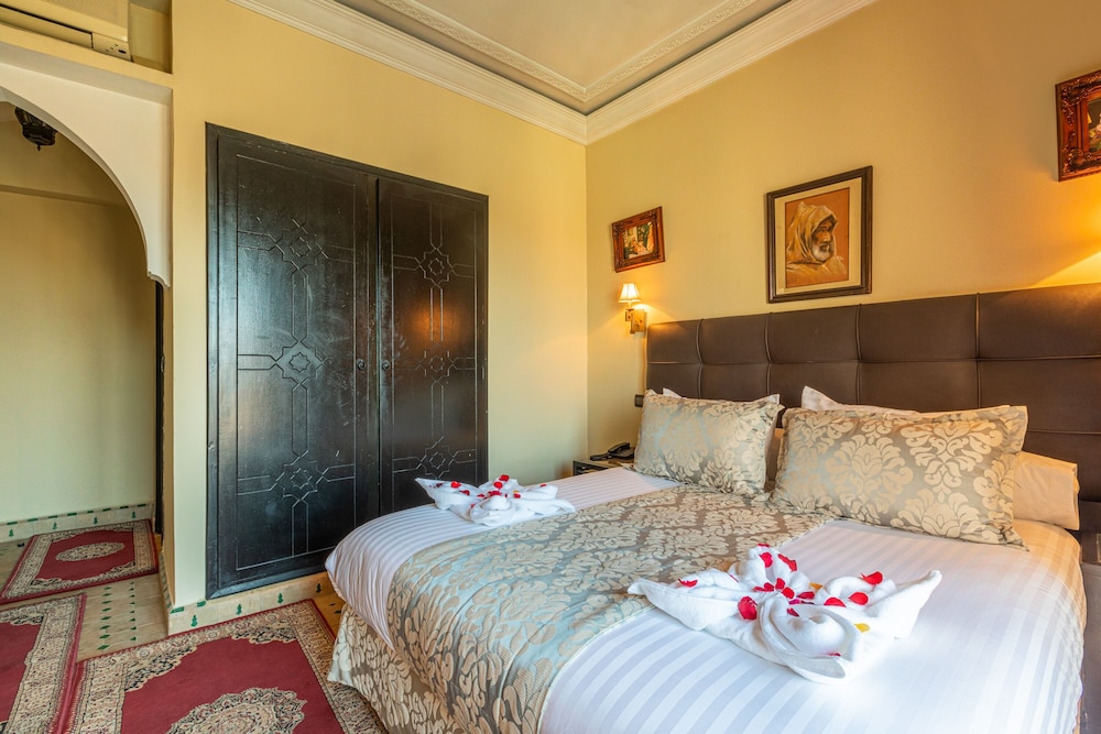 Le Caspien Hotel 18/52