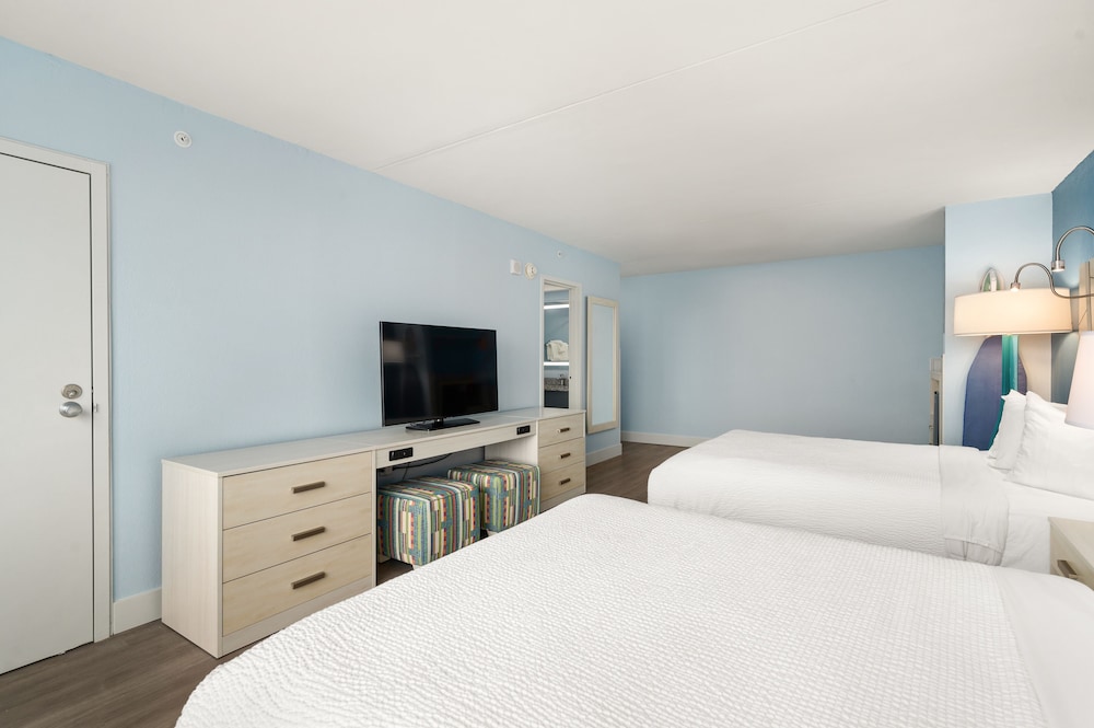 STANDARD, 2 QUEEN BEDS, ACCESSIBLE