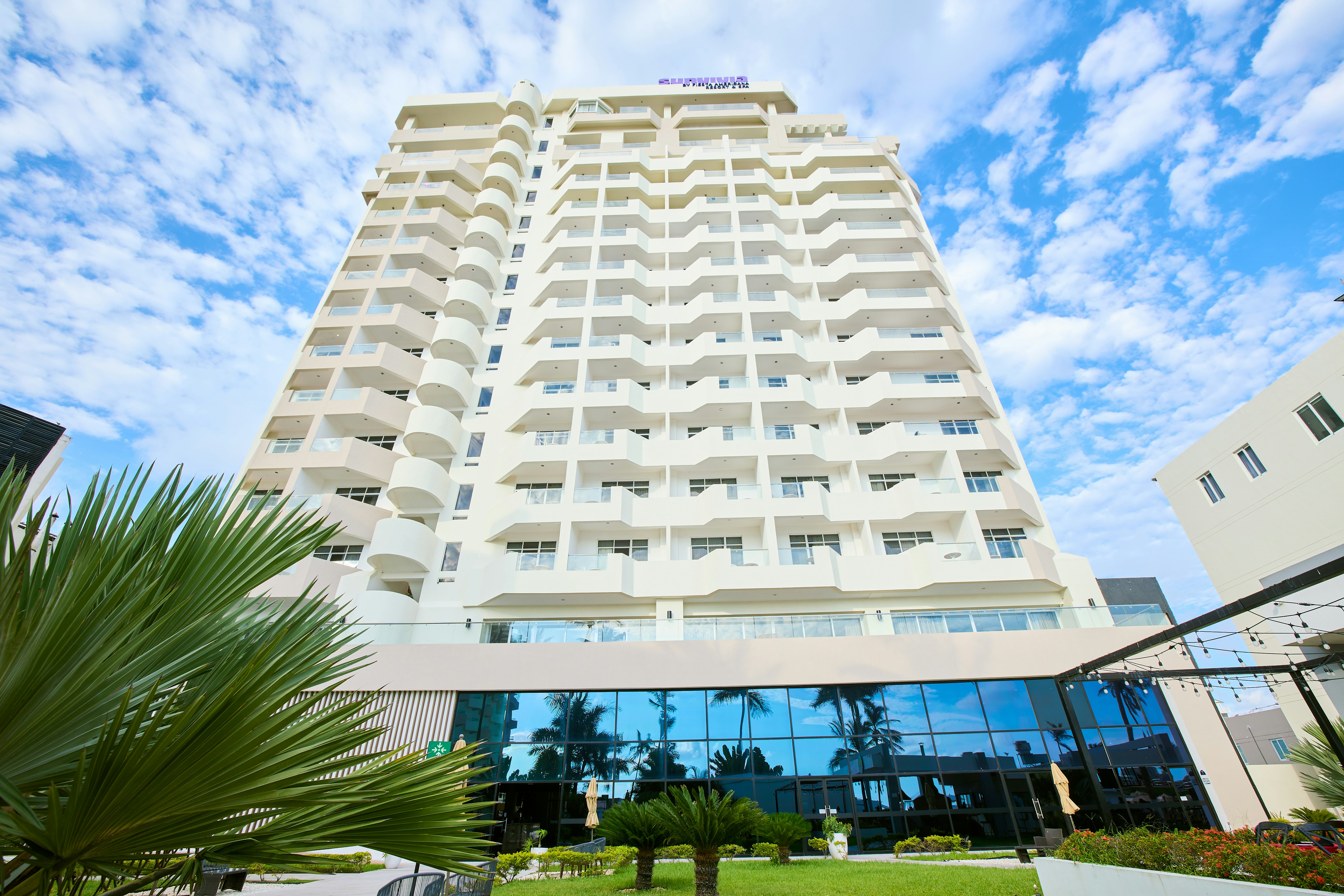 Sunvivia by Fiesta Americana Mazatlan 5/80