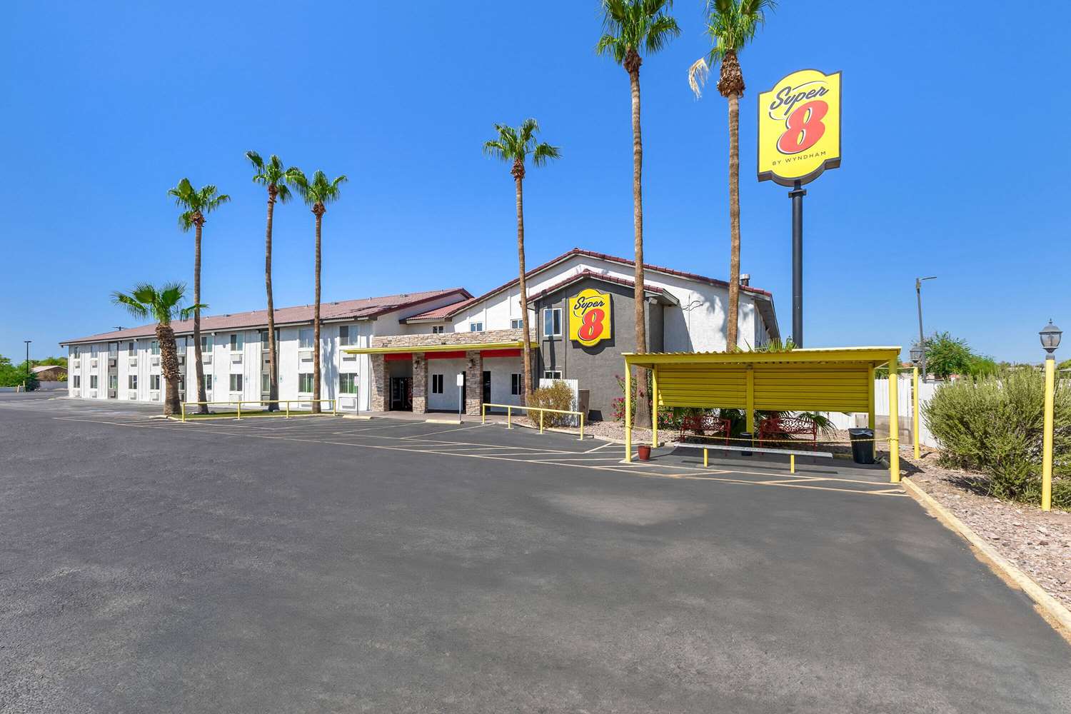 Super 8 by Wyndham Goodyear/Phoenix Area 15/22