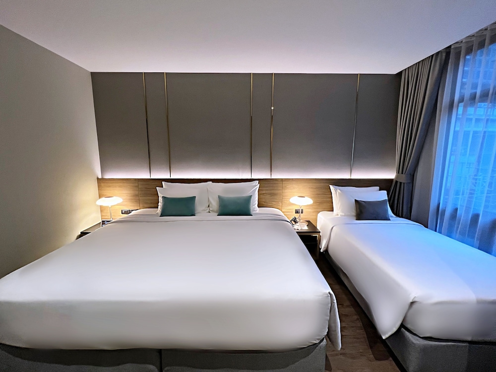 SAM E Hotel Bangkok Sathorn 18/50