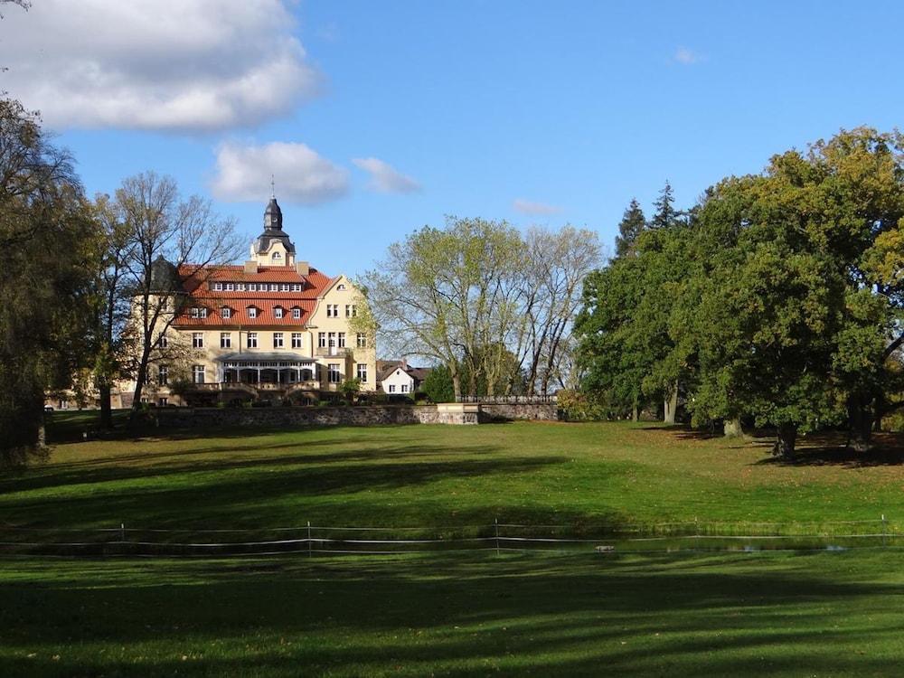 Schlosshotel Wendorf 41/50