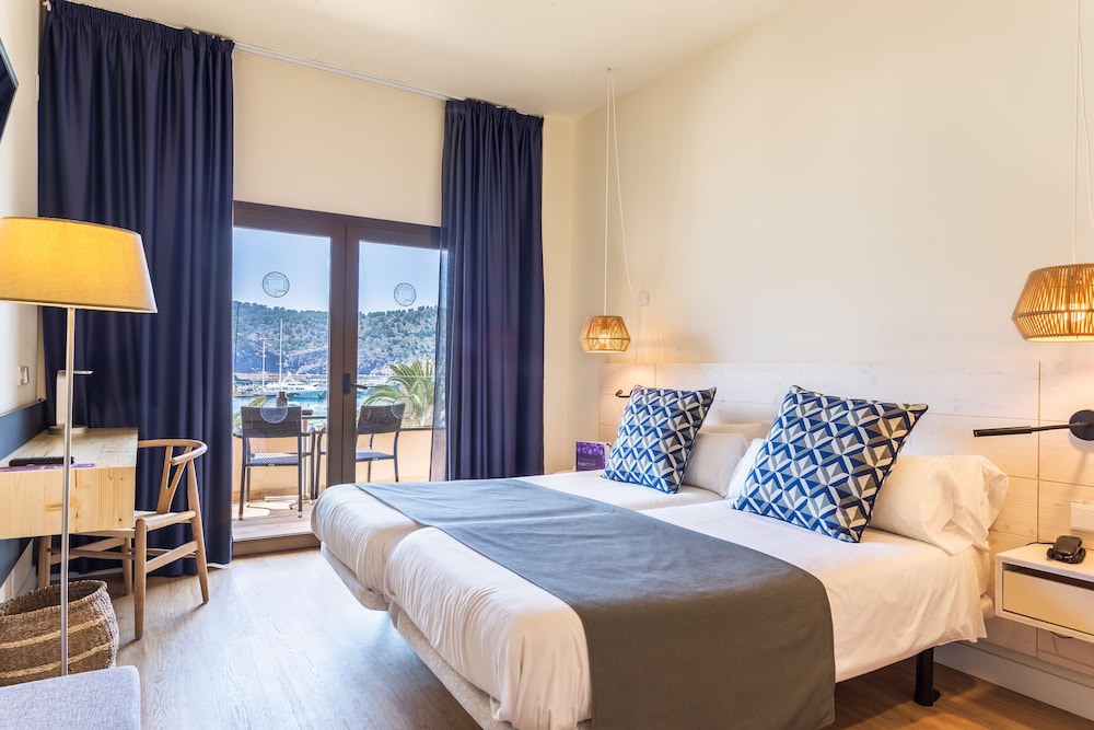 Fergus Style Soller Beach 2/34