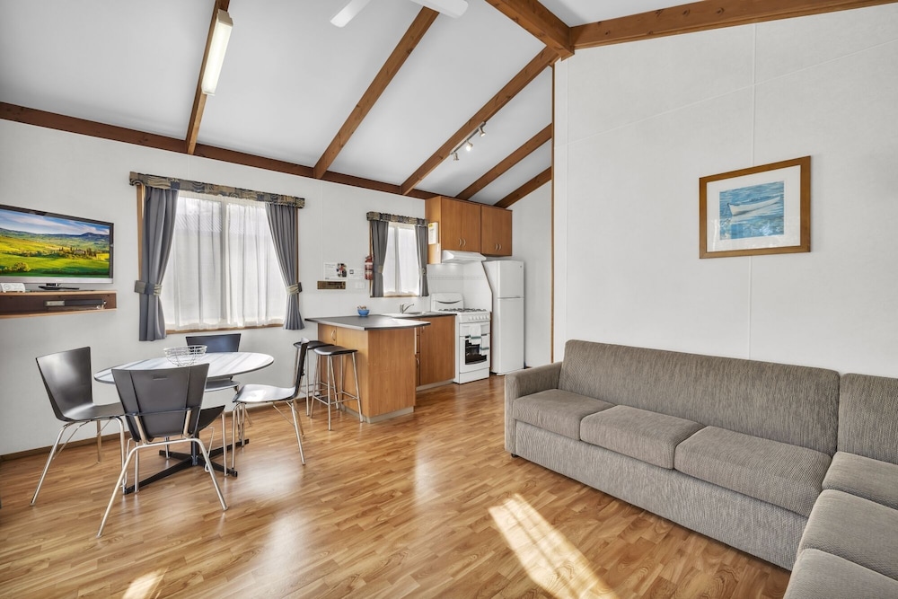 METUNG HOLIDAY VILLAS 51/63