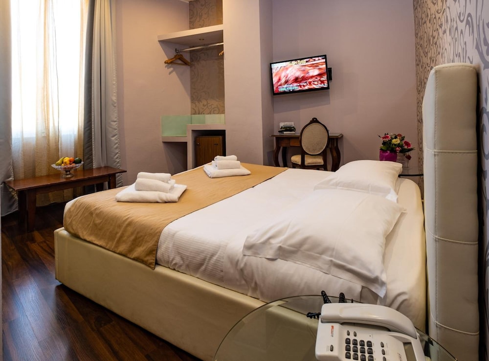 Hotel Moderno 19/50
