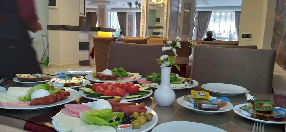 Yesilpark Hotel 40/65