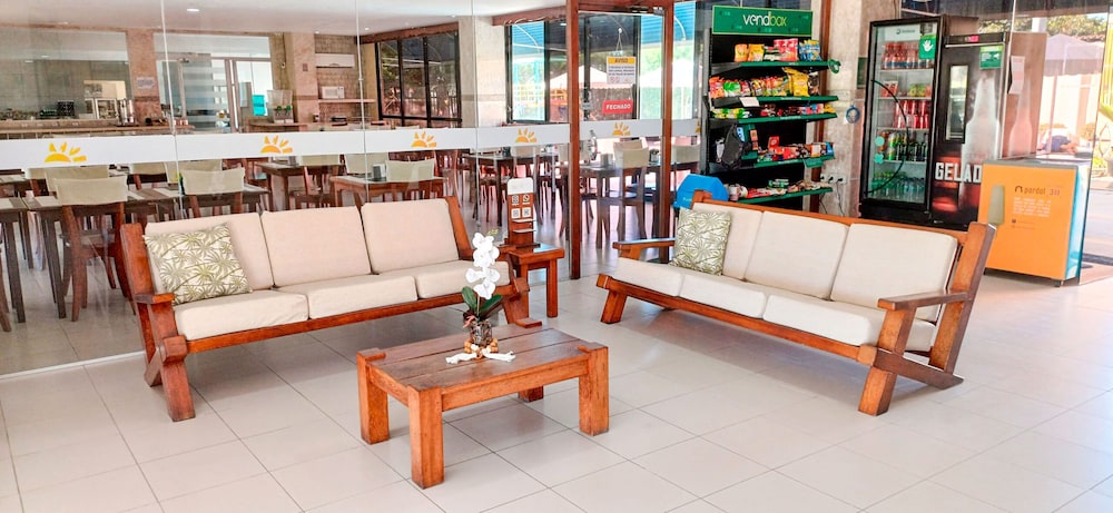 Golden Beach Hotel 60/86