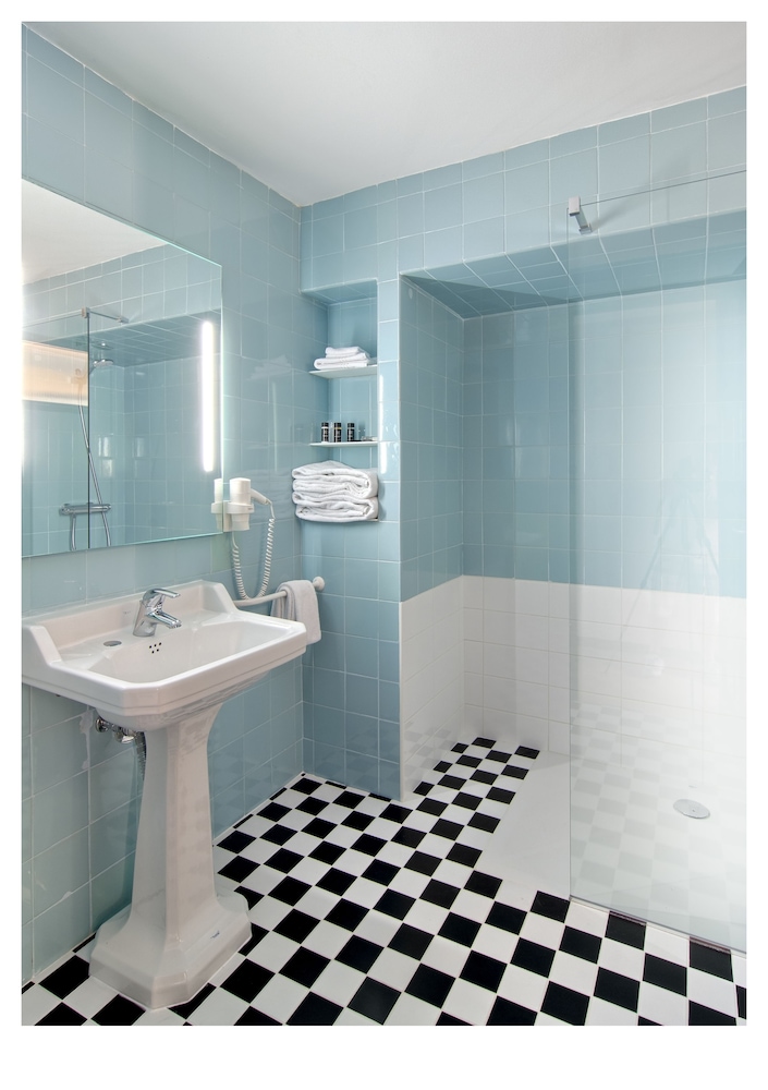 Melia Begur Aigua Blava 22/64
