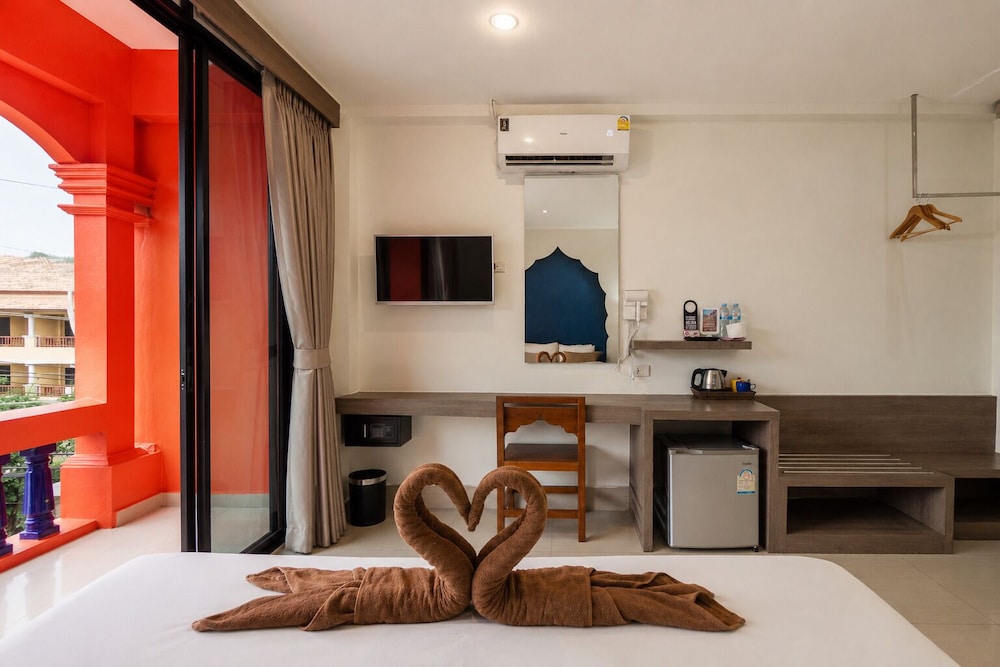 Khaleej Mazz Hotel Patong 53/73