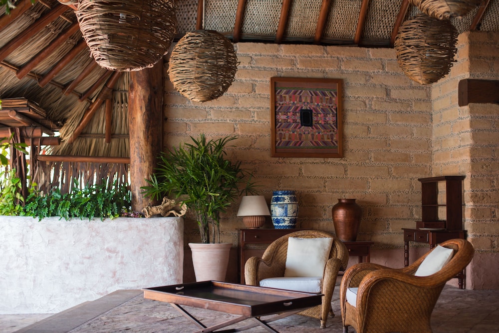 Villa El Ensueno by La Casa Que Canta 42/51