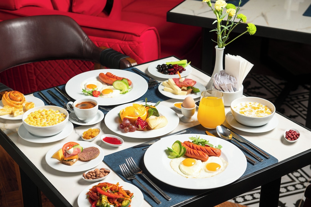 Azimut Hotel Moderno Tashkent 35/45