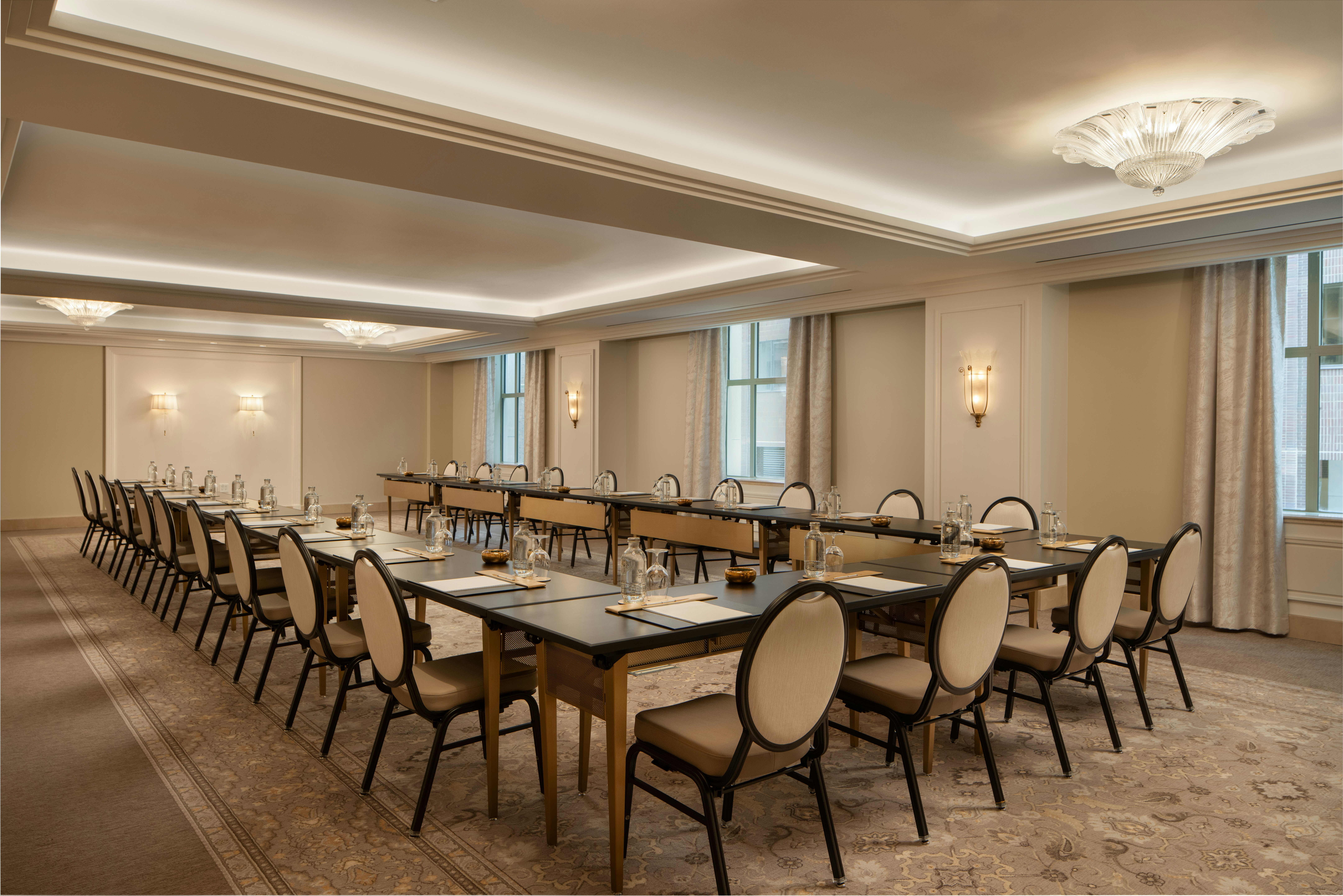 Waldorf Astoria New York 49/54