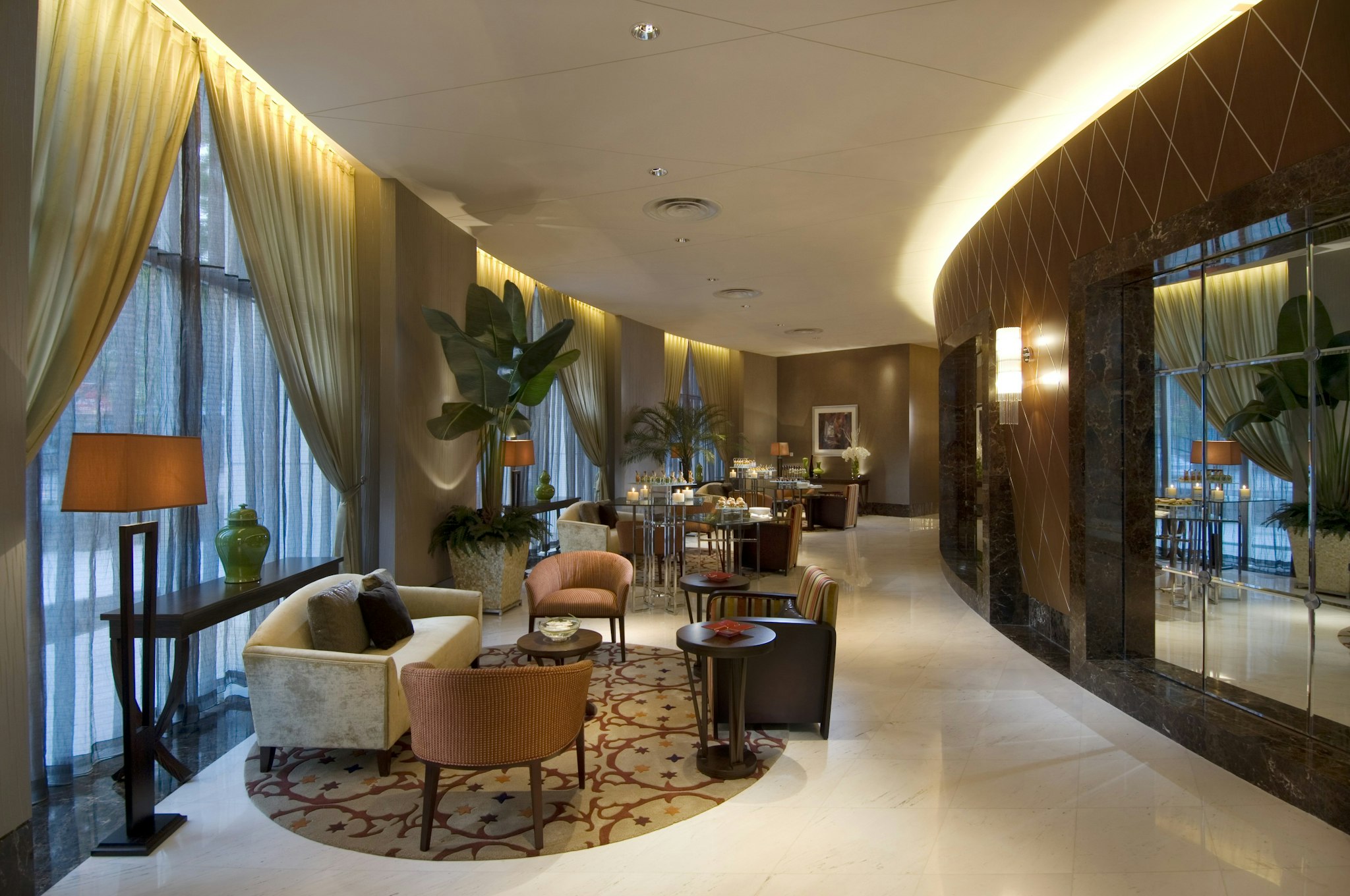 Hilton Beijing 50/85
