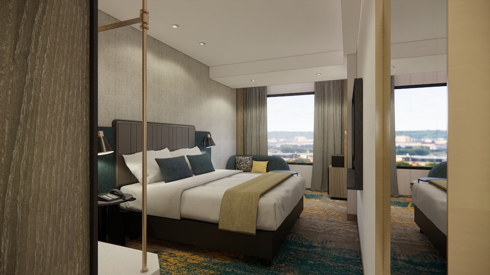 Mercure Madiun 16/41