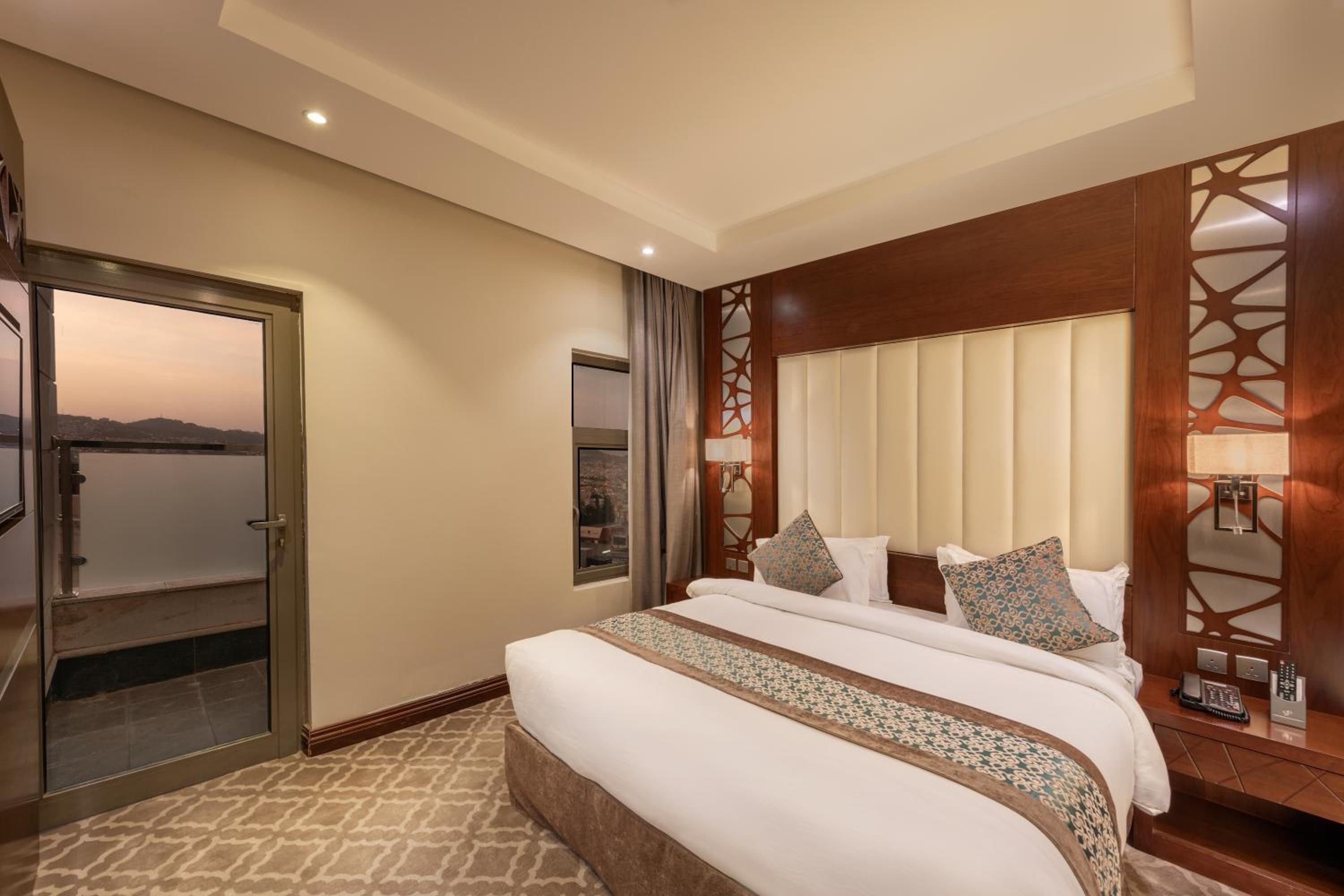 فندق سروات بارك ابها(Sarwat Park hotel) 19/62