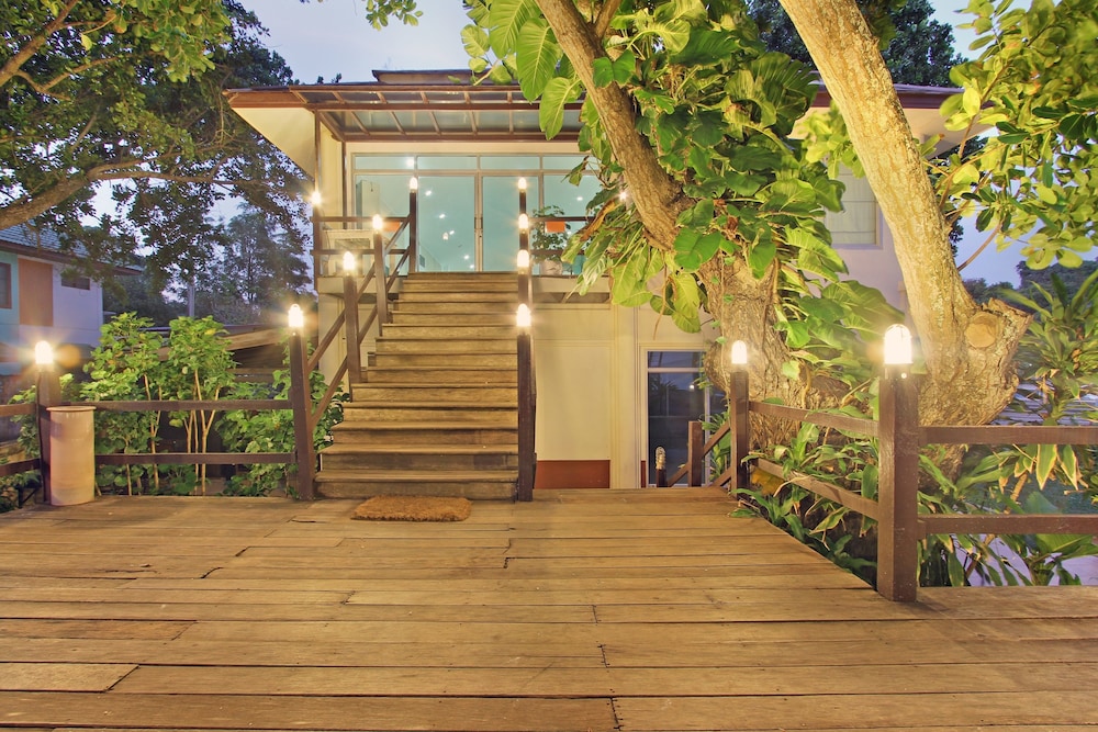 Rayong Chalet Resort 63/73
