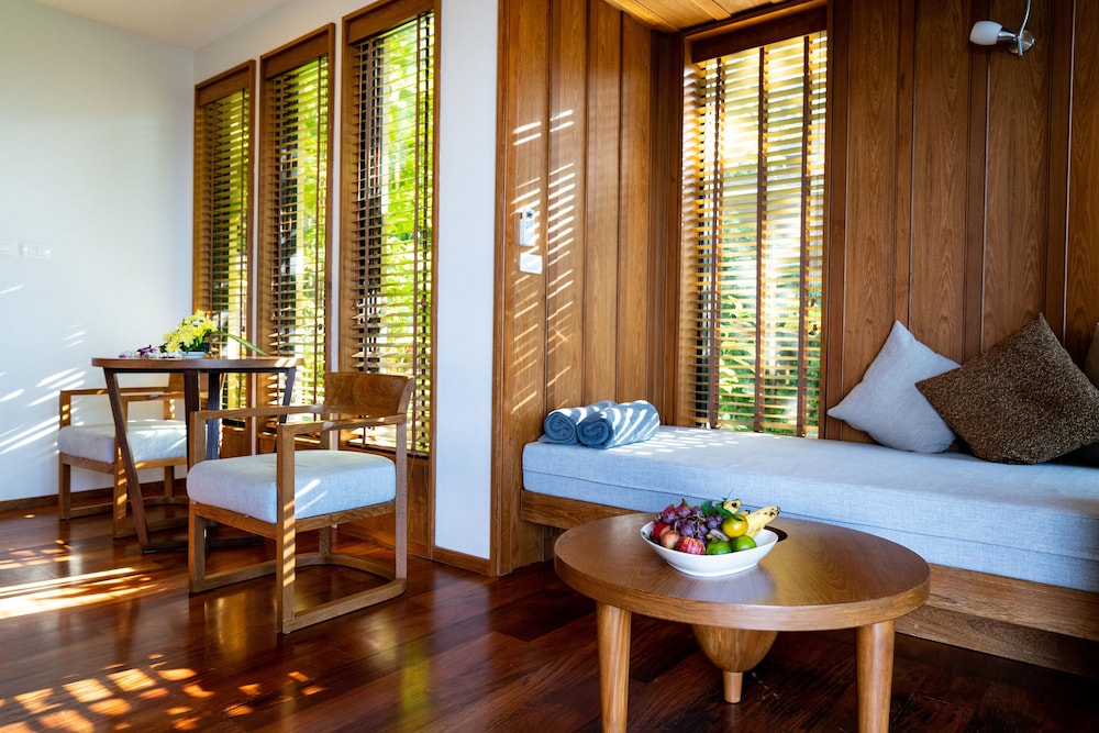 Avani Ao Nang Cliff Krabi Resort 54/75