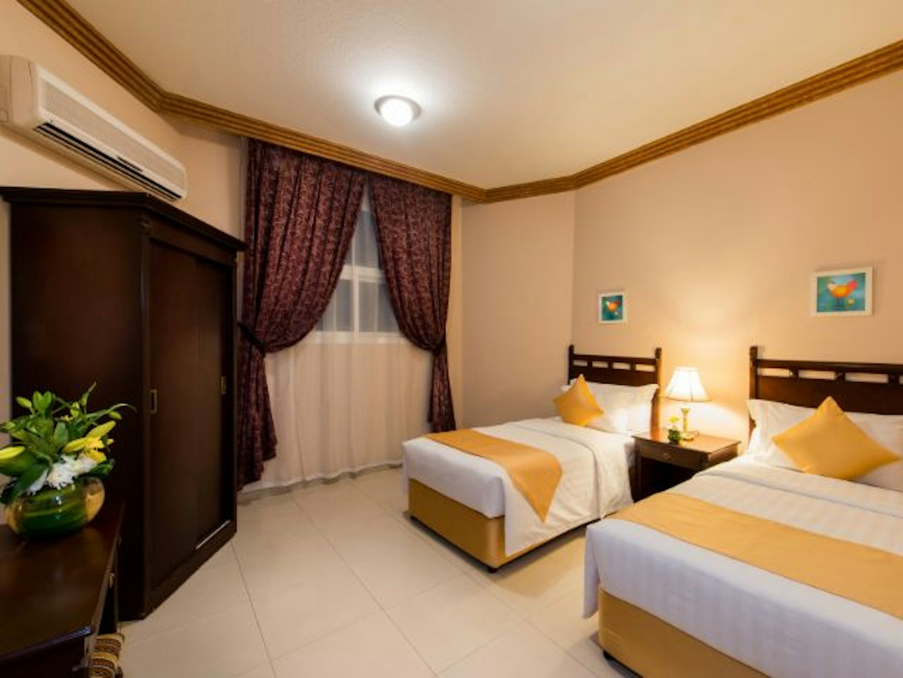 Royal, Suite, King Bed