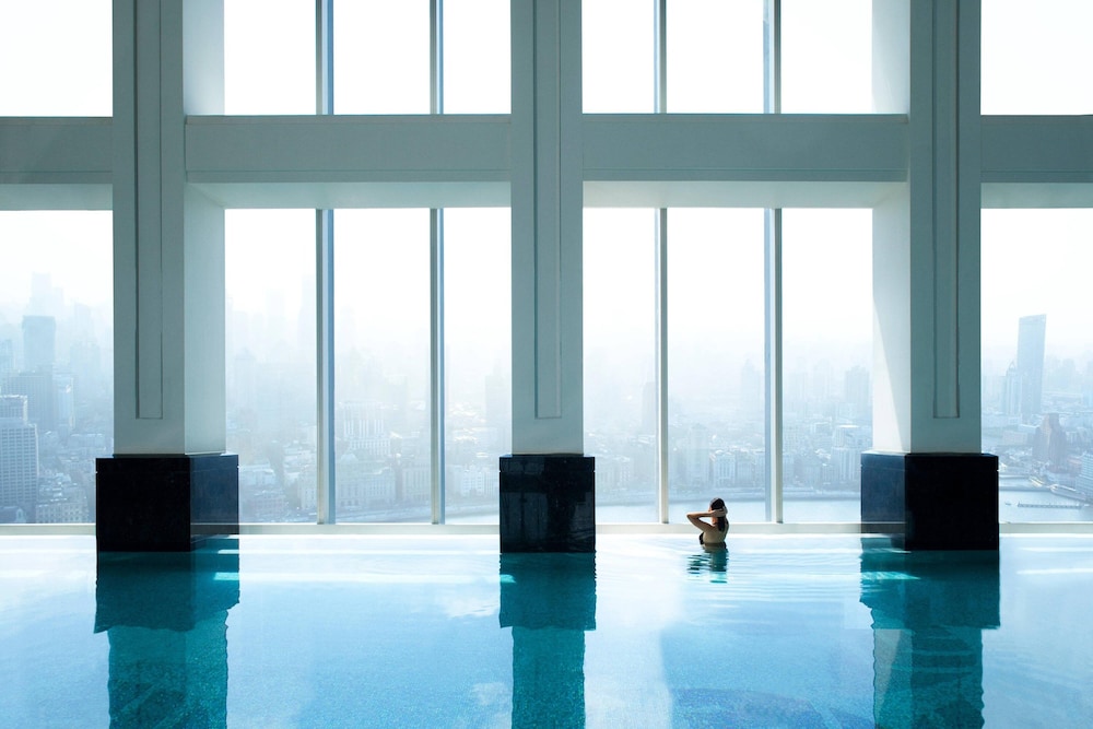 The Ritz Carlton Shanghai Pudong 28/68