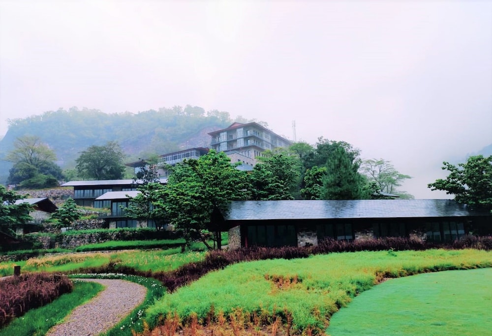 Taj Rishikesh Resort And Spa photo3