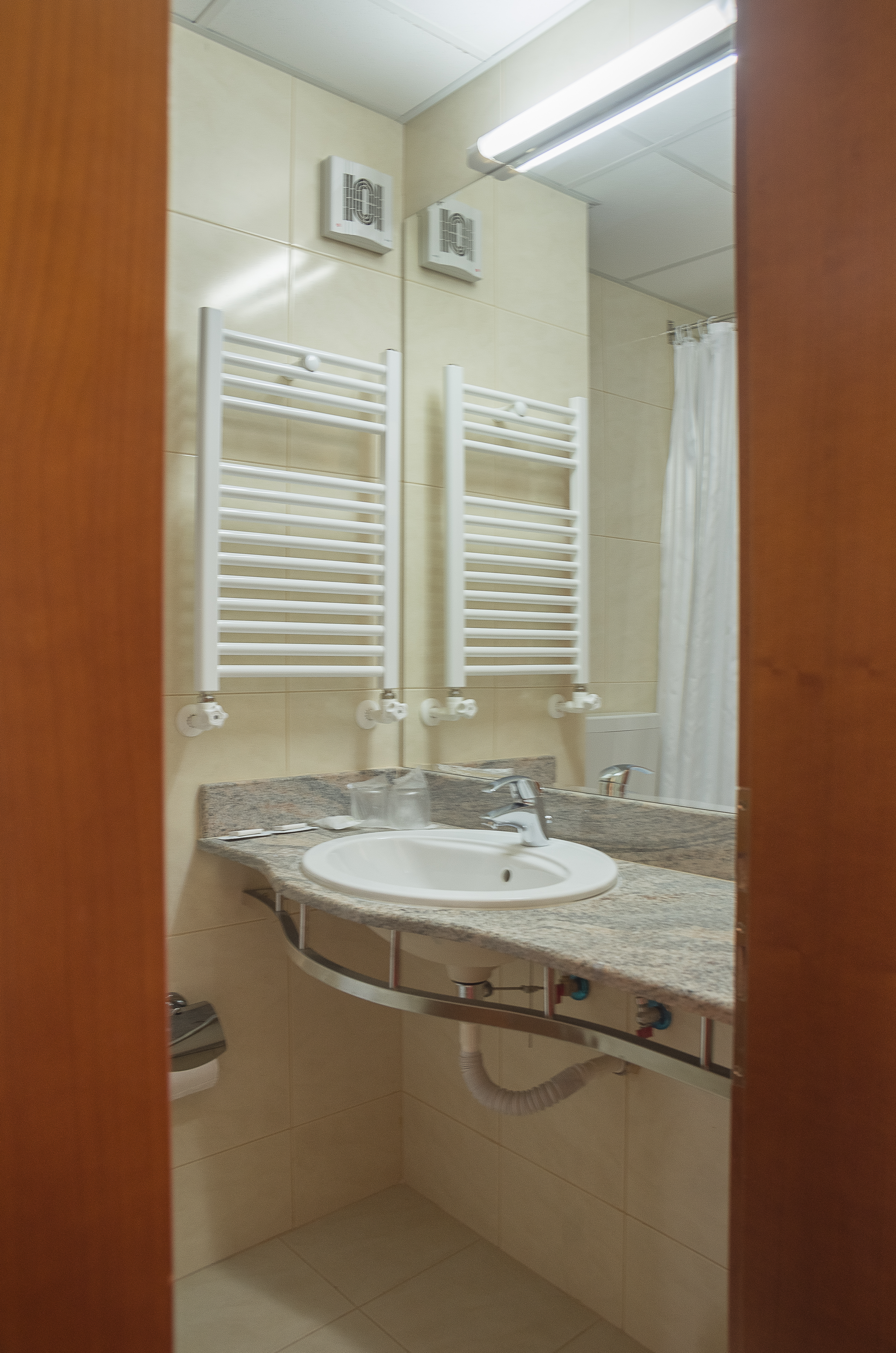 Hotel Traian 50/50
