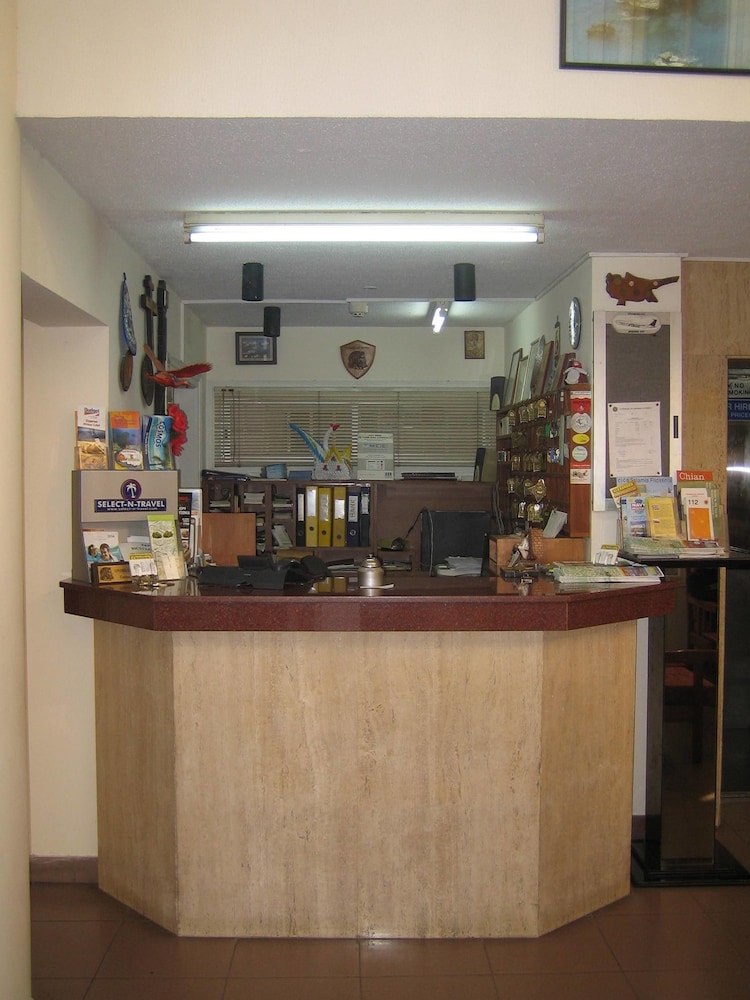 Onisillos Hotel 6/45