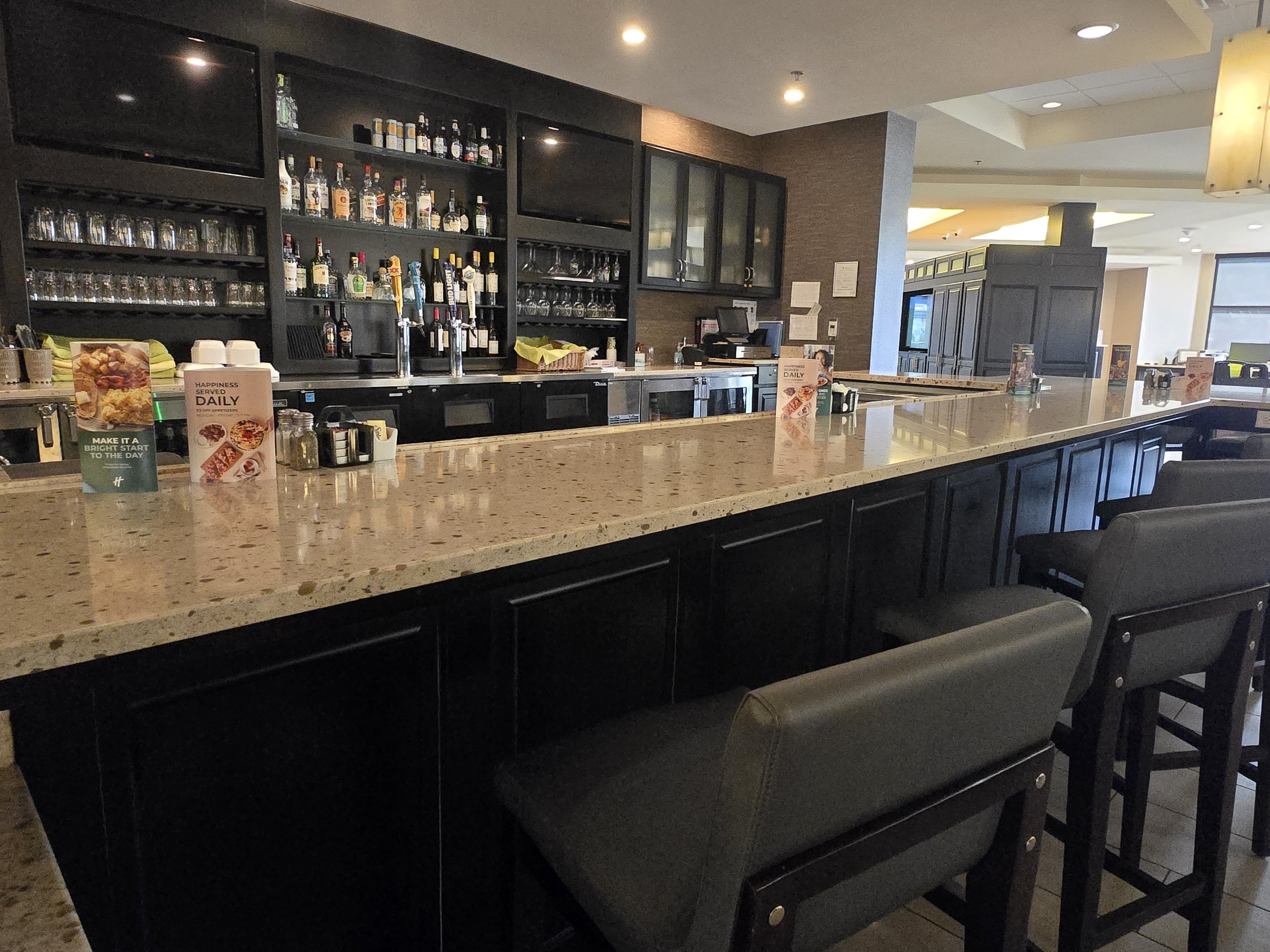 Holiday Inn CHAMPAIGN 15/25