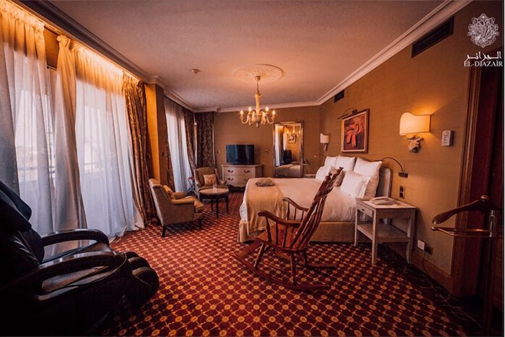Hotel el Djazair 38/68