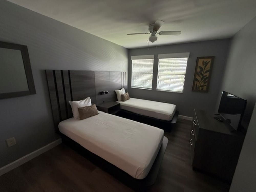 Villas At Fortune Place 16/57