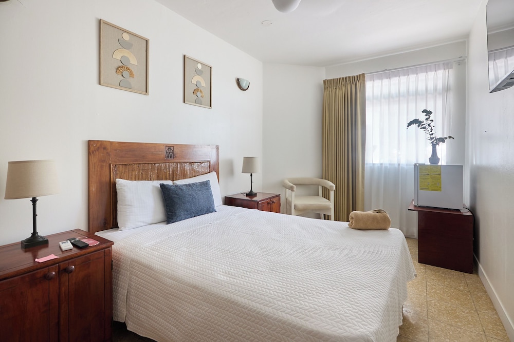 Perla de la Playa Beachfront Hotel 18/48