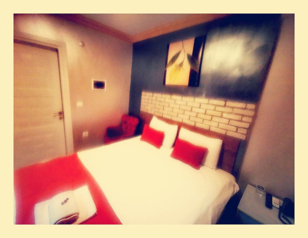 Ador Troia Otel 16/31