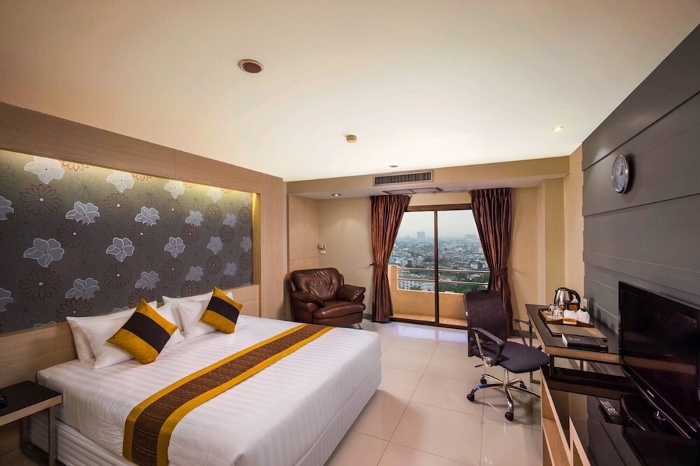 Avana Bangkok Hotel Convention Centre 12/45