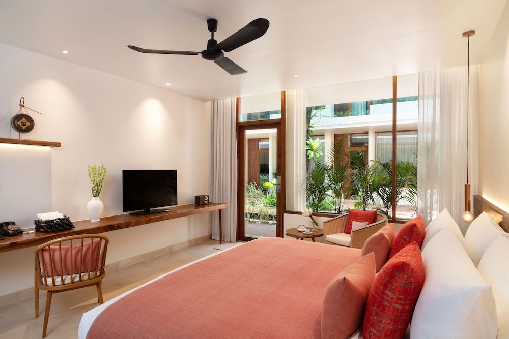 Heritage Courtyard Room، FCC Angkor by Avani 5/7