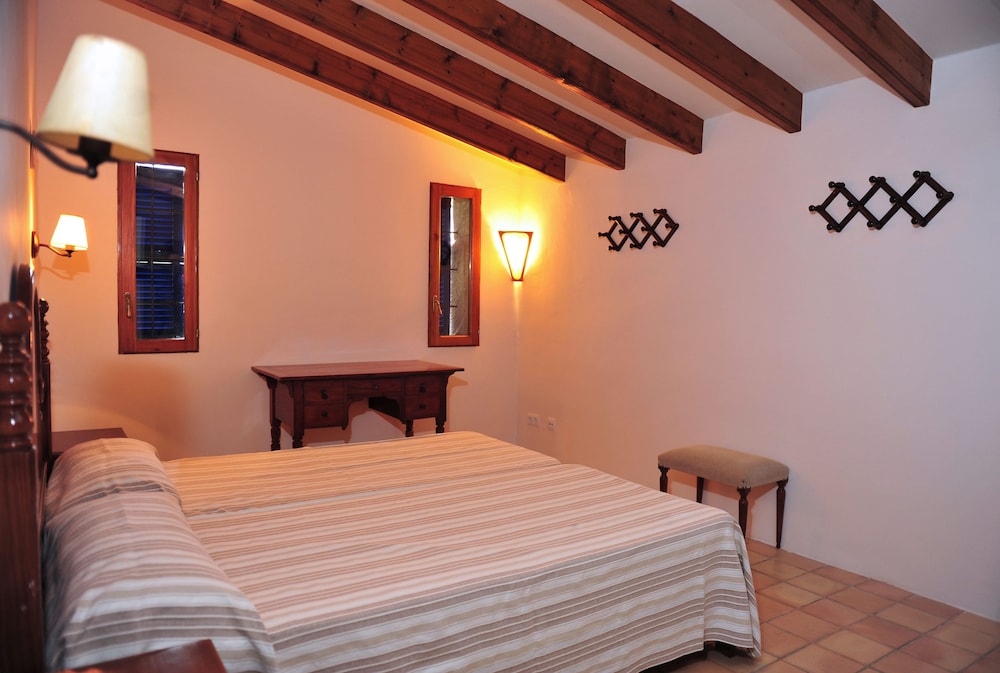 Finca Hotel Ses Cases Noves 12/50