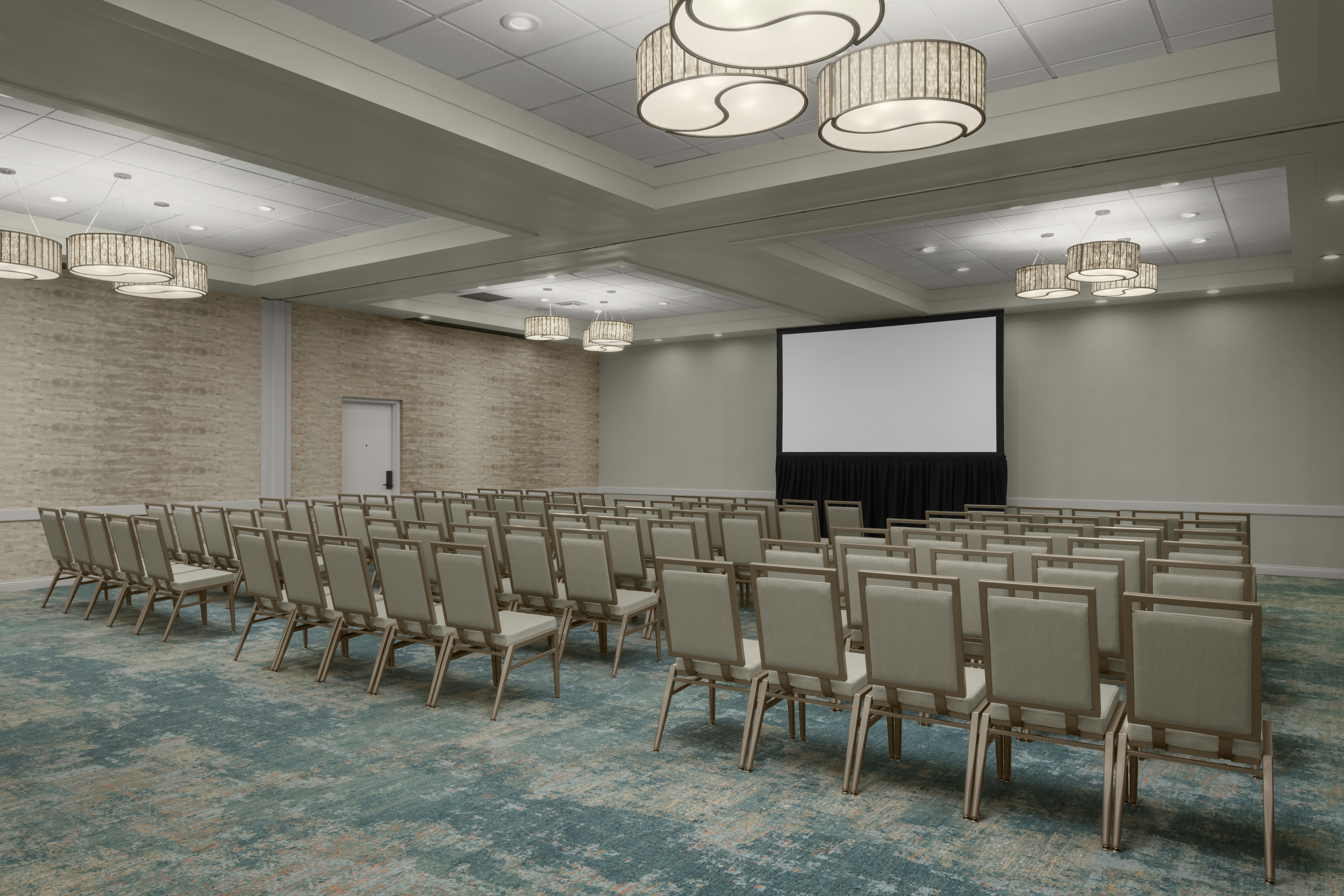 Embassy Suites by Hilton Orlando International Drive ICON Park 76/86
