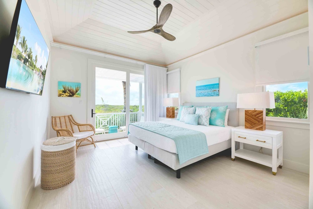 Ambergris Cay 11/48