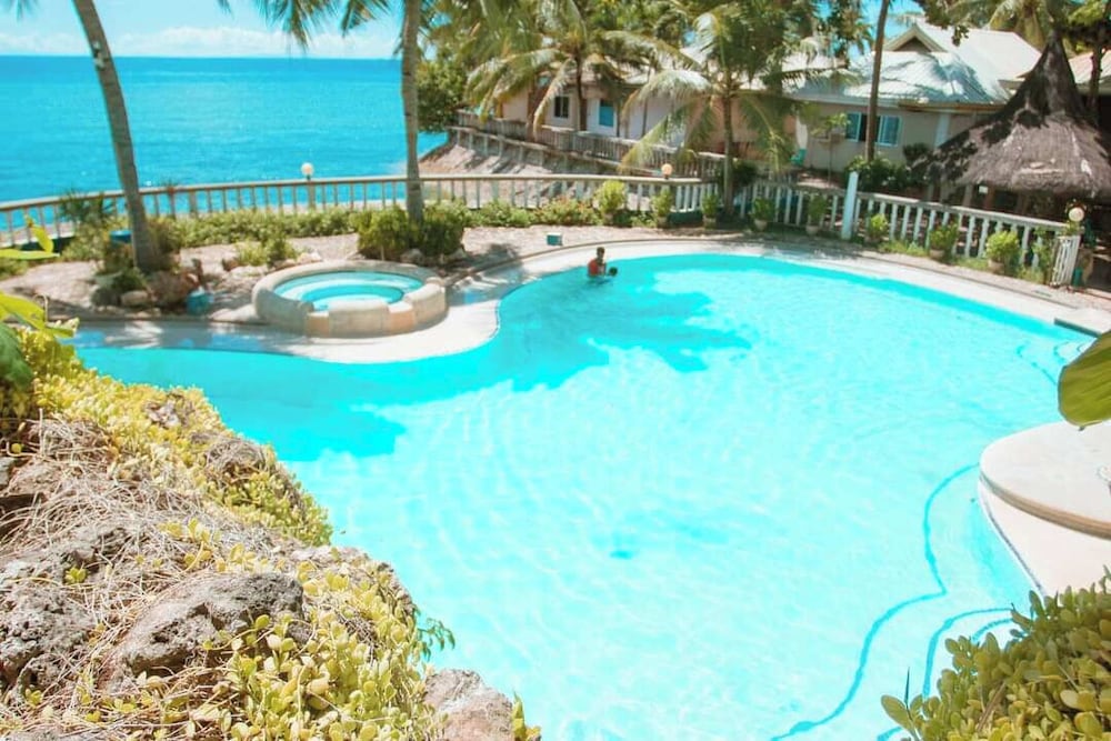 Estaca Bay Gardens Conference Resort 17/27