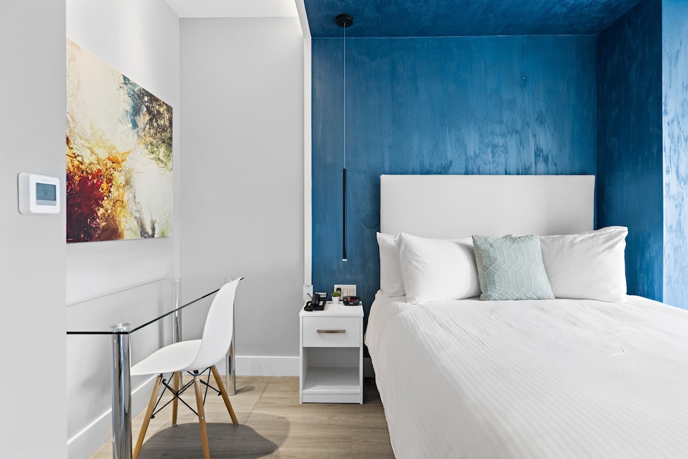 Global Luxury Suites at The Arches 17/50